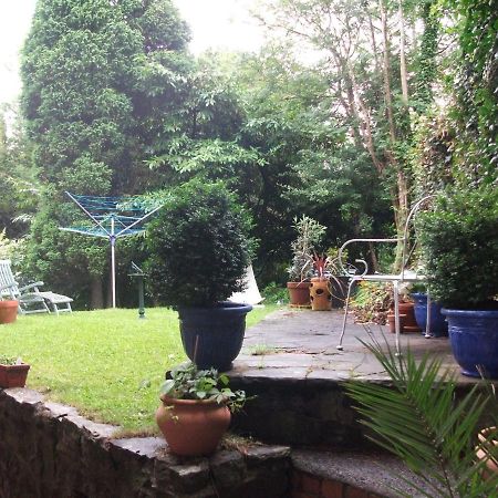 Judy'S B&B Private Home Cardiff Exterior photo